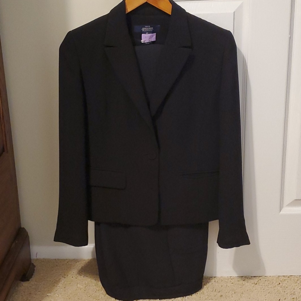 COPY - Black pantsuit